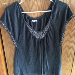 American Eagle top